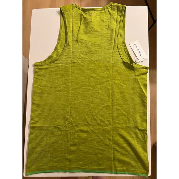 Outdoor Voices Seamless Tank - Picture 4 of 6